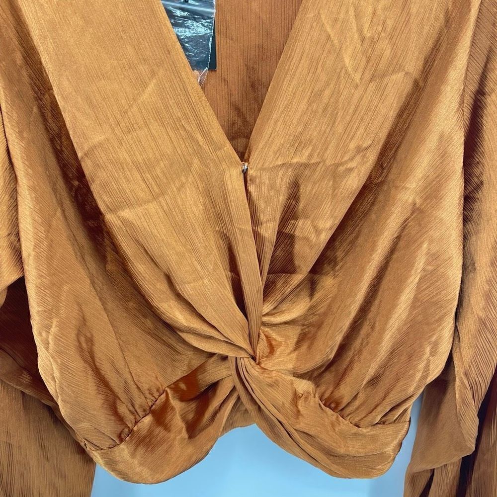 Brendalin & Cora Burnt Orange Long Sleeve Twist Blouse crop top shirt small NEW - Picture 9 of 11